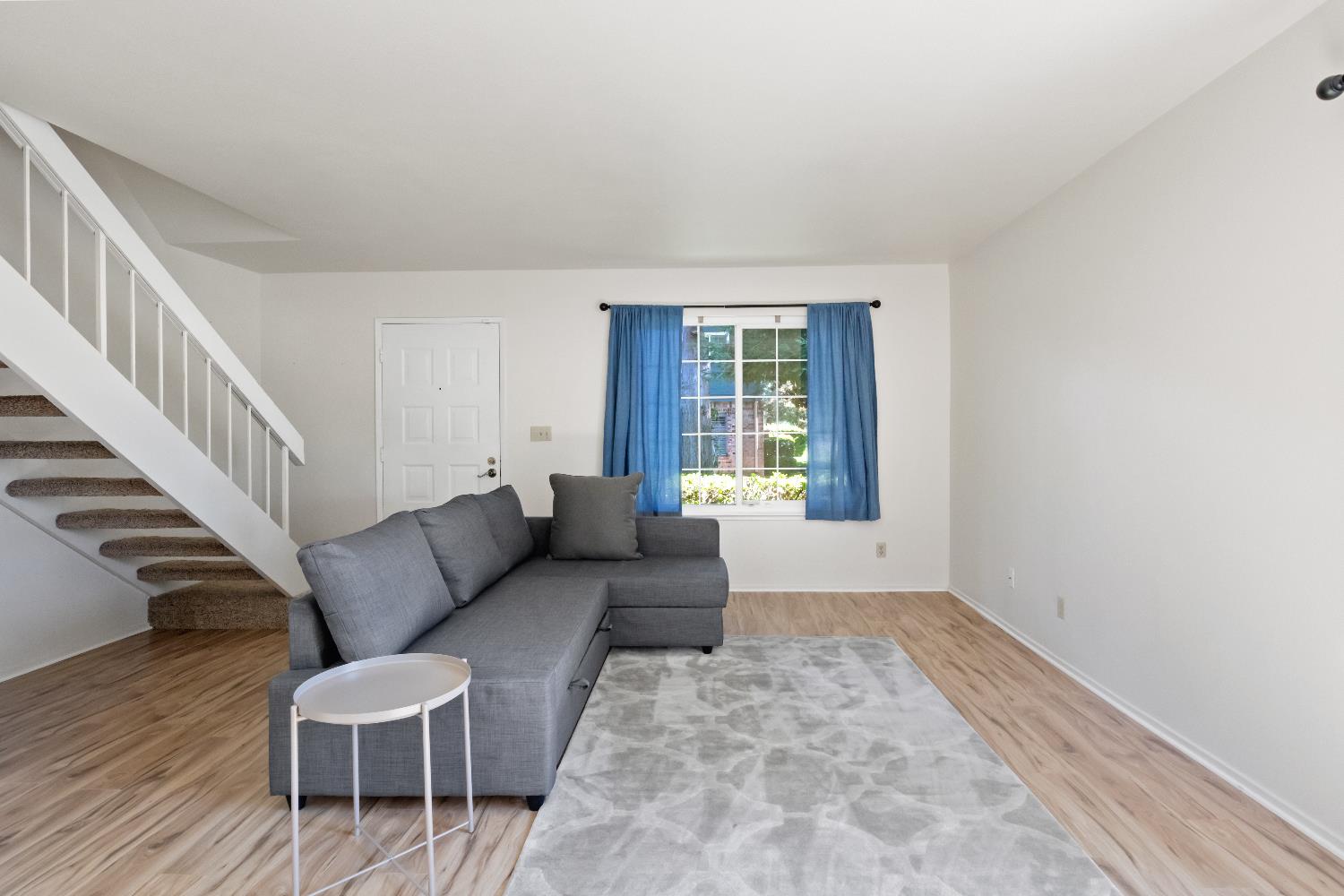 5213 Gibbons Drive
