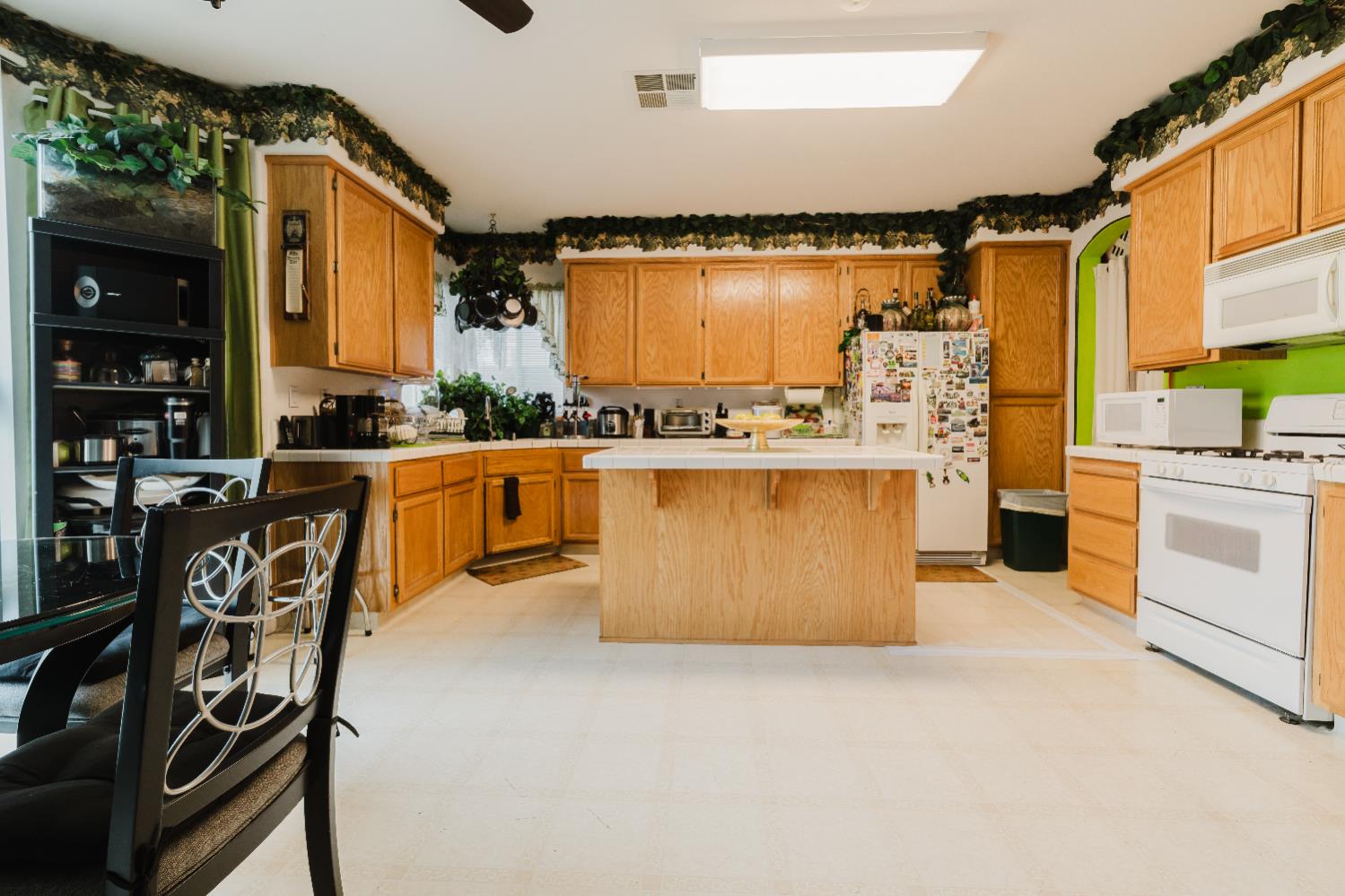 8825 Sheldon Creek Drive