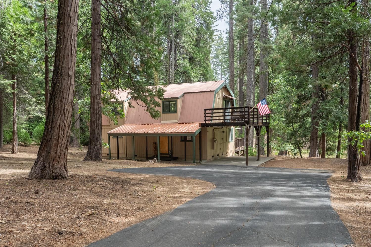 3131 Shoshone Drive
