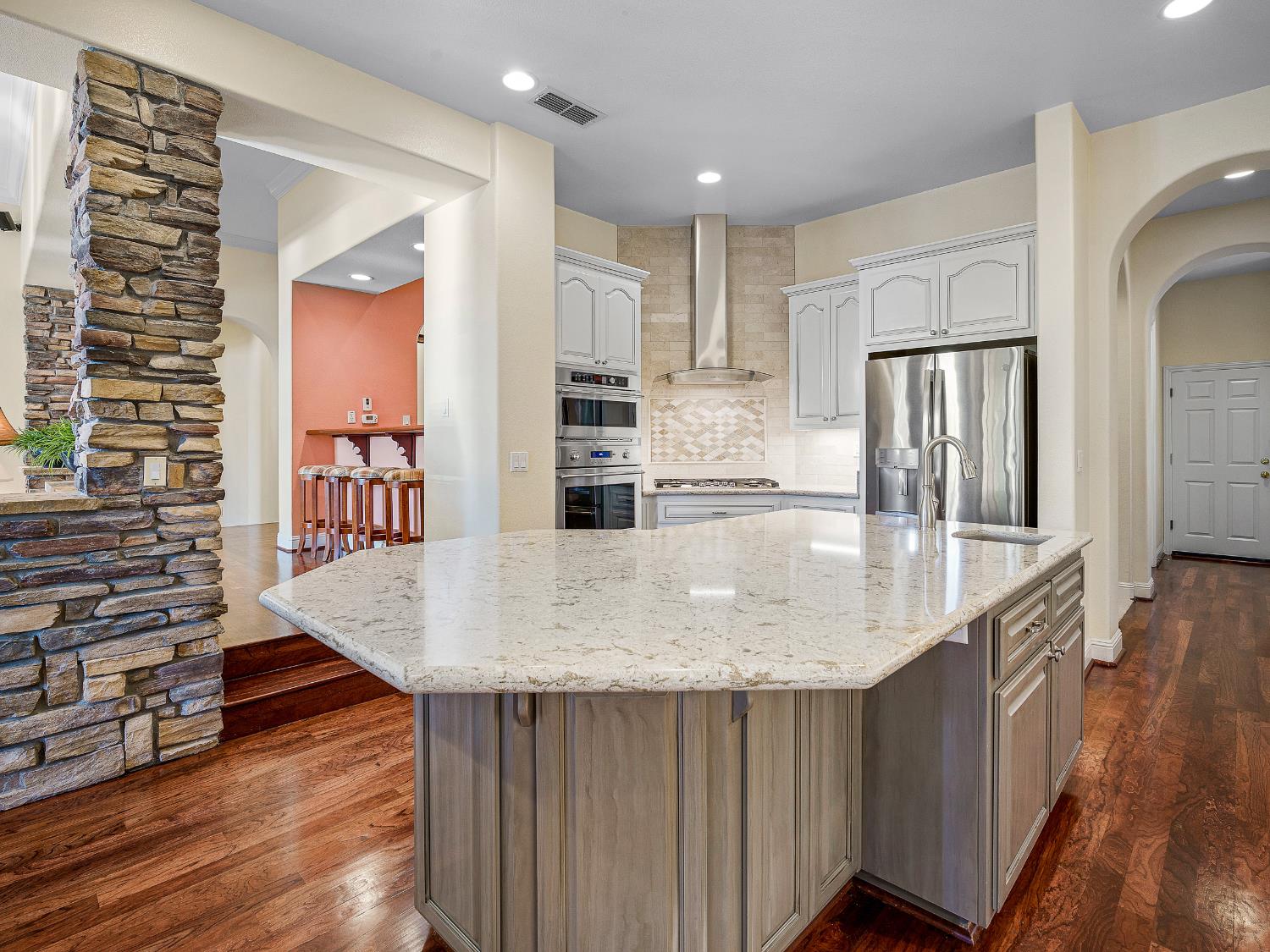 El Dorado Hills, California 95762, United States, 3 Bedrooms Bedrooms, ,3 BathroomsBathrooms,Residential,Active,242713