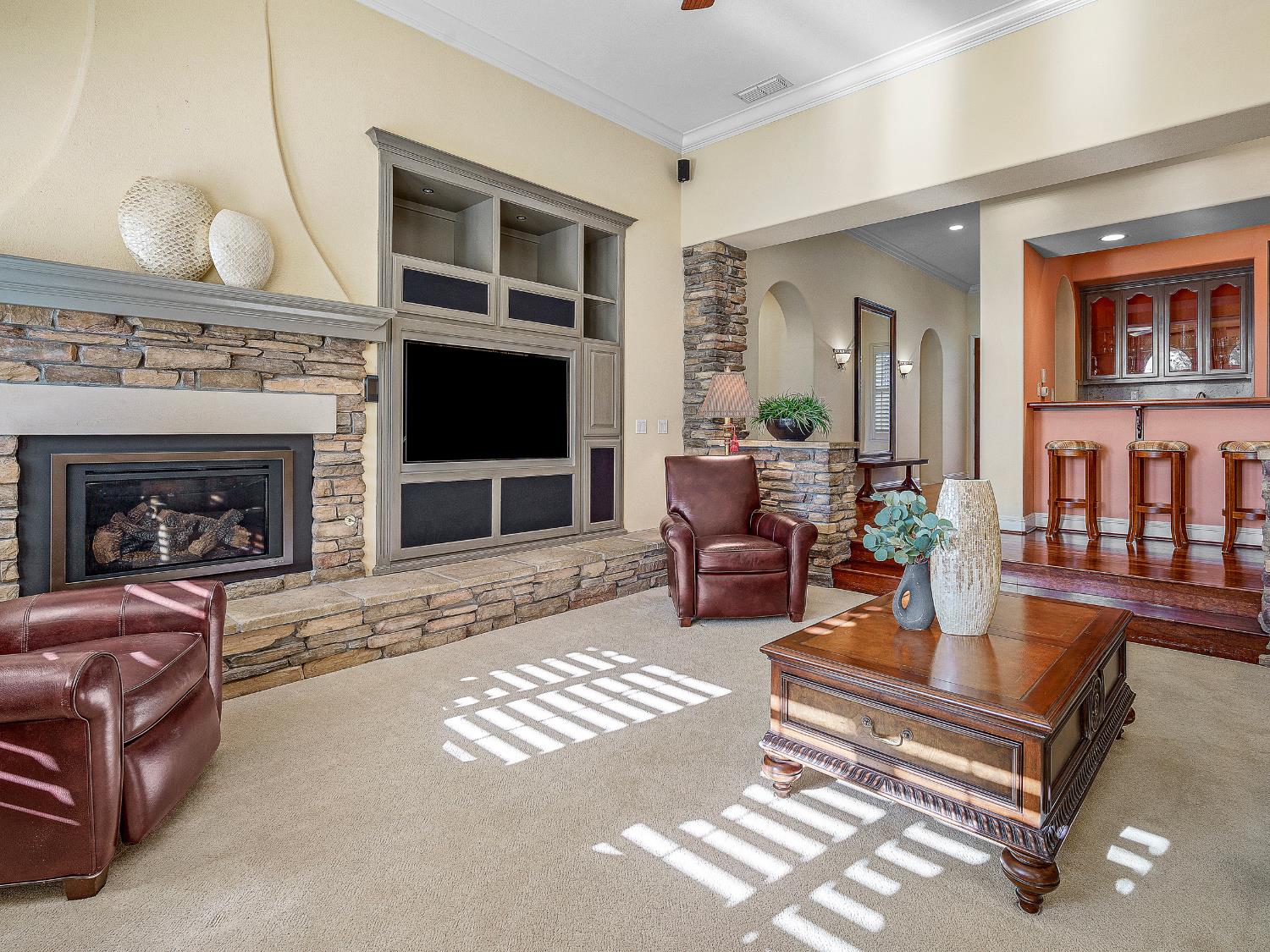 El Dorado Hills, California 95762, United States, 3 Bedrooms Bedrooms, ,3 BathroomsBathrooms,Residential,Active,242713