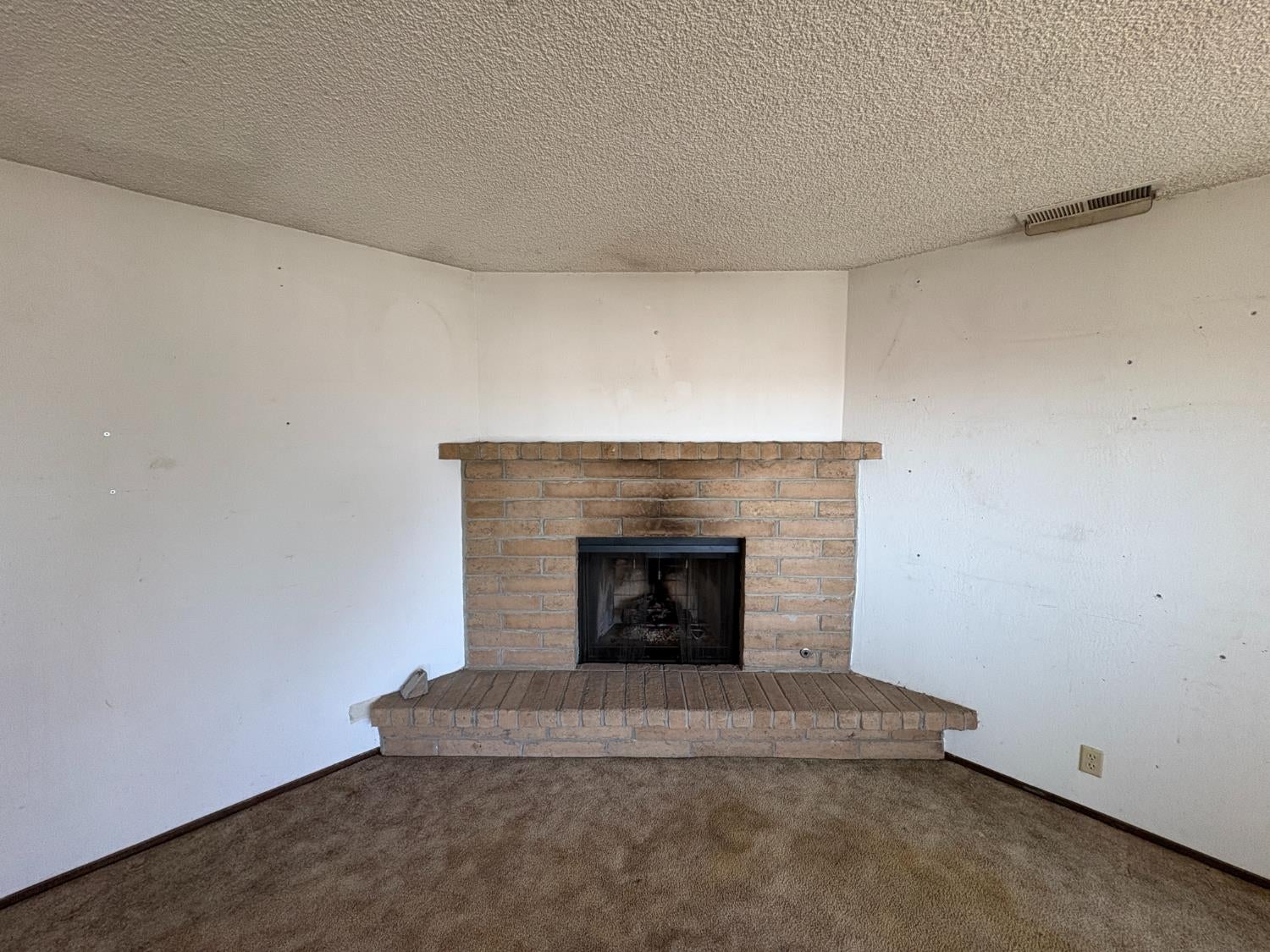 16 Niagara Way