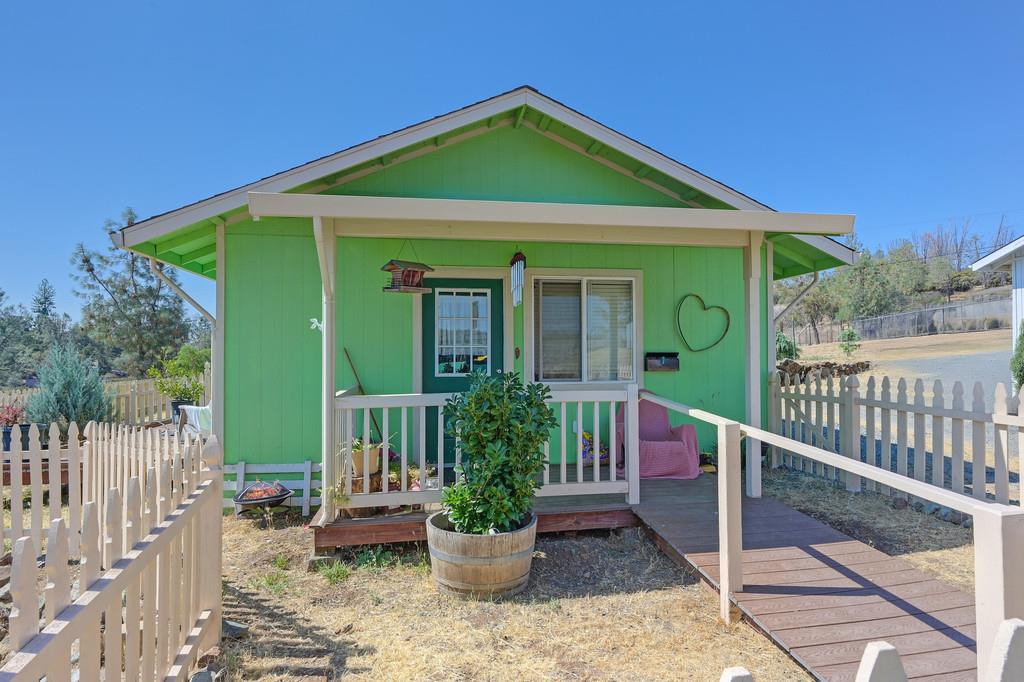 5688 Mount Murphy Road