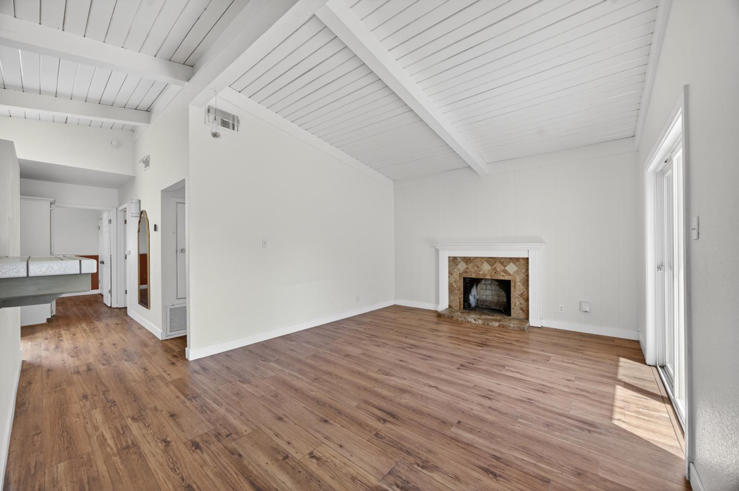 5012 BOYD Drive
