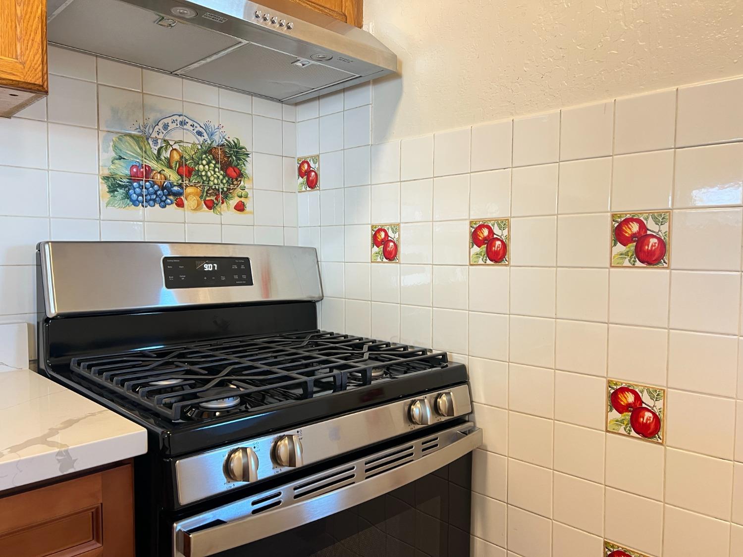 Stockton, California 95206, United States, 2 Bedrooms Bedrooms, ,1 BathroomBathrooms,Residential,Active,121391