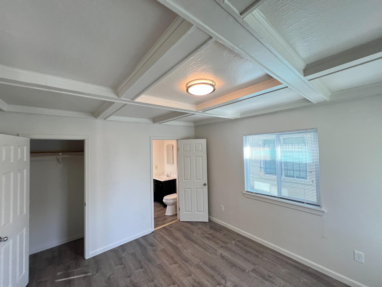 Stockton, California 95206, United States, 2 Bedrooms Bedrooms, ,1 BathroomBathrooms,Residential,Active,121391