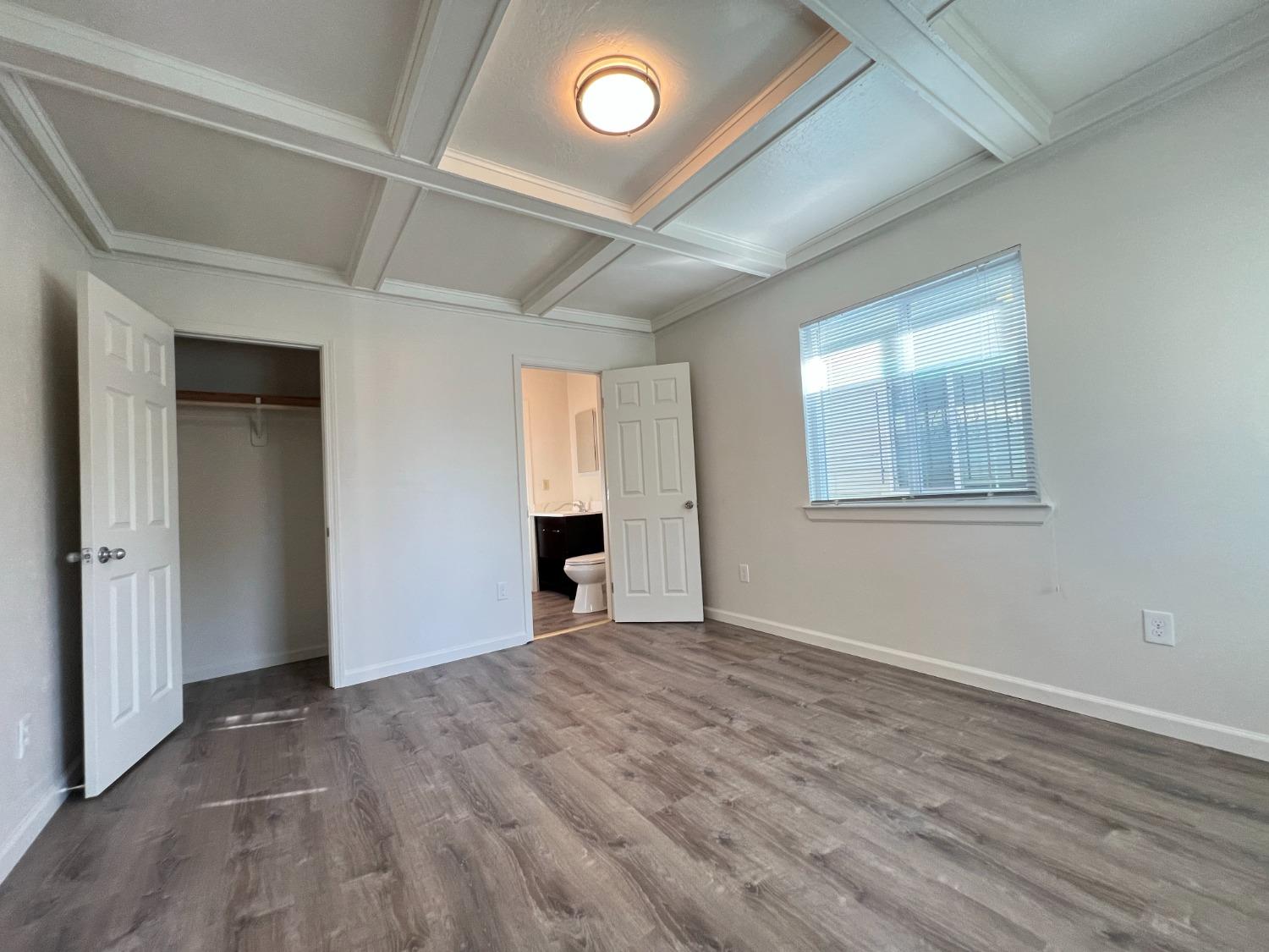 Stockton, California 95206, United States, 2 Bedrooms Bedrooms, ,1 BathroomBathrooms,Residential,Active,121391