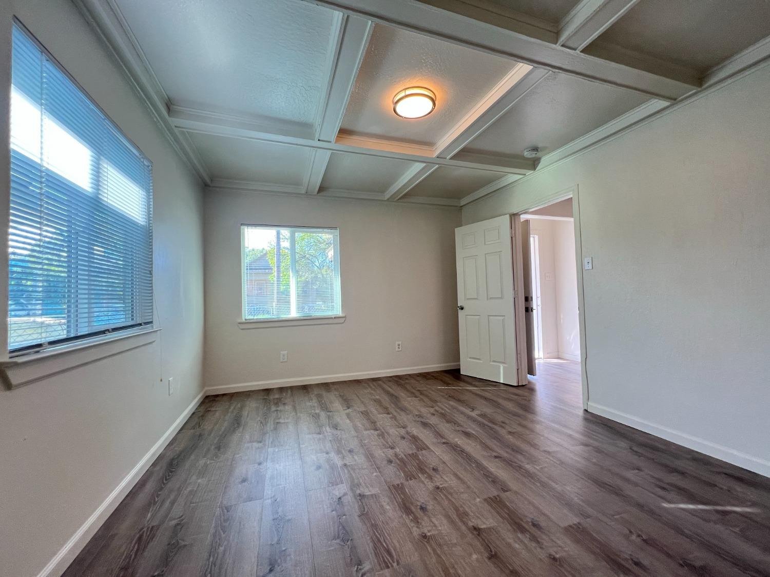 Stockton, California 95206, United States, 2 Bedrooms Bedrooms, ,1 BathroomBathrooms,Residential,Active,121391