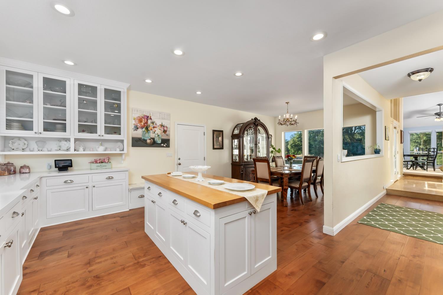 15440 Barney Road