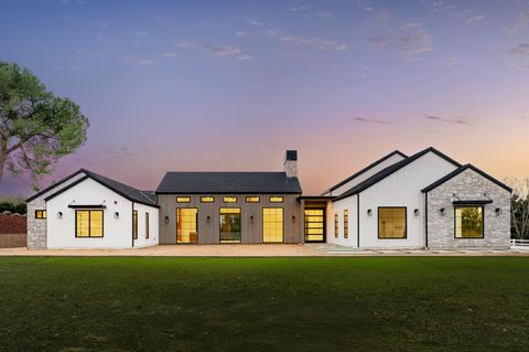 6980 High cliff Road Loomis CA 95650