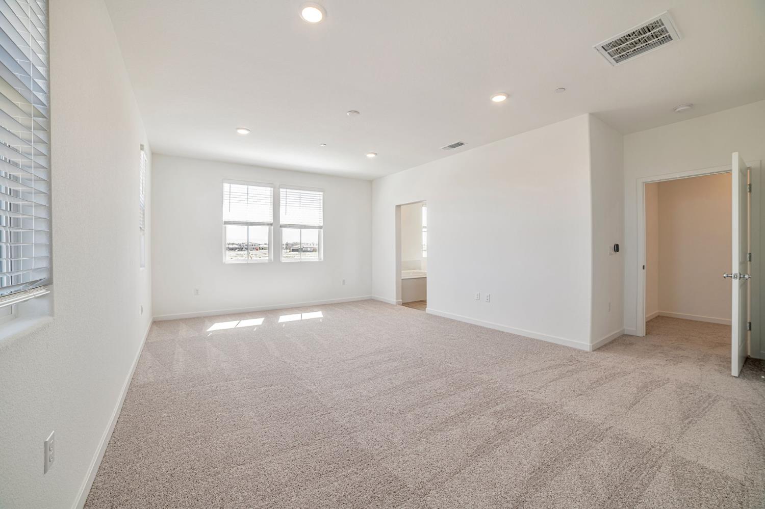 1506 N Central Parkway