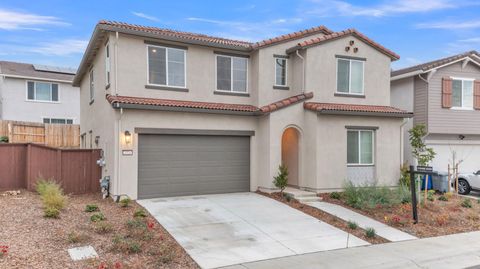 3324 Crooked Bed Way Folsom CA 95630