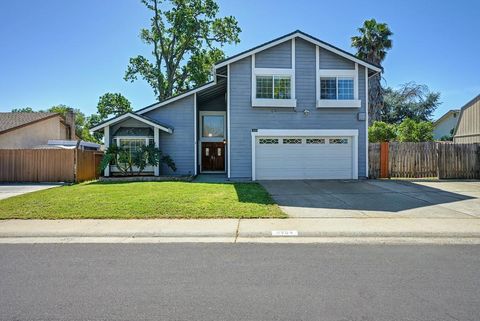 8954 Park Trail Drive Elk Grove CA 95624