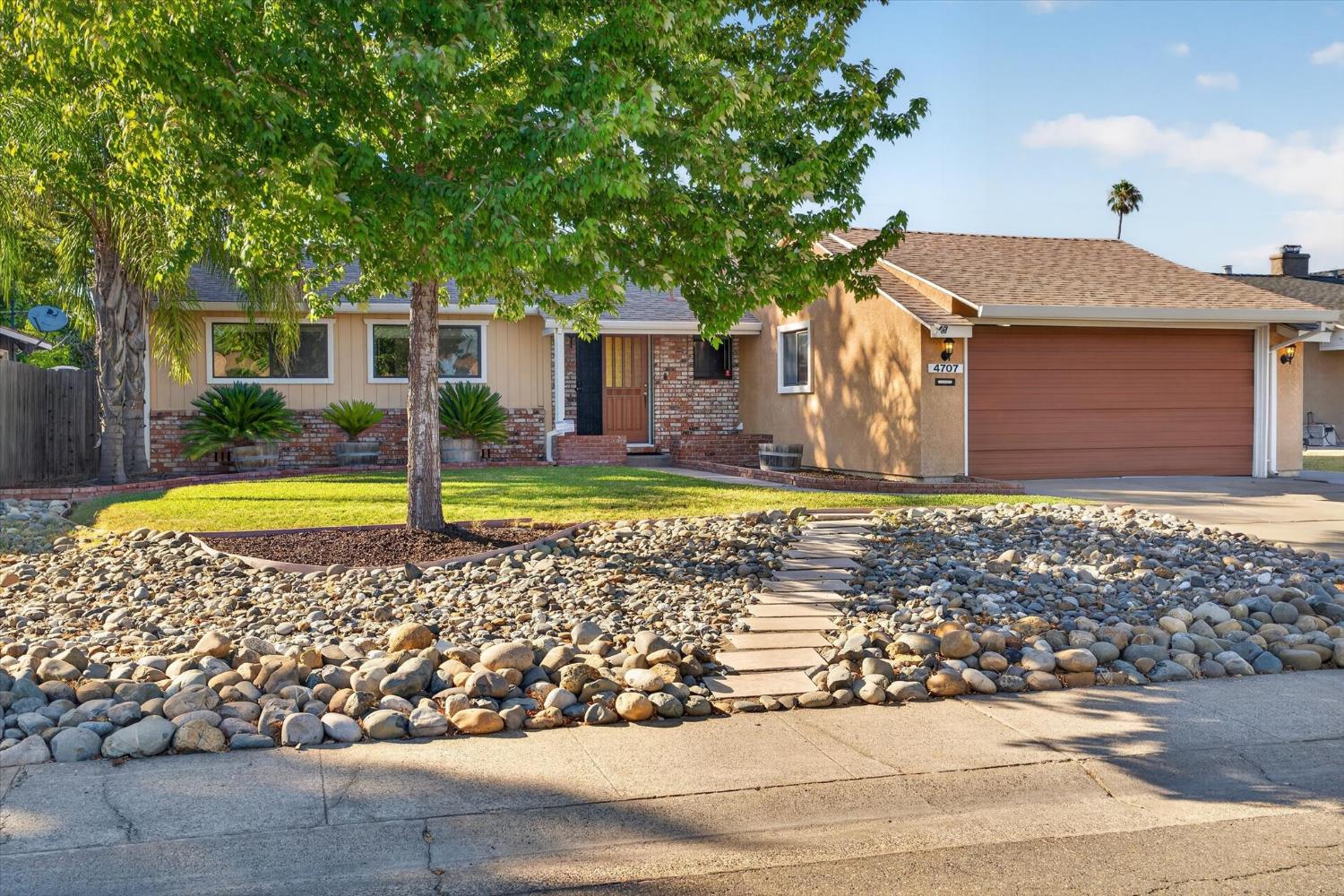 4707 Goya Parkway