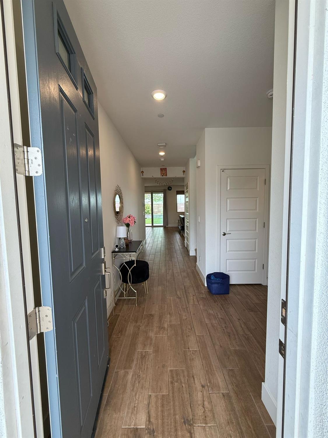 Rancho Cordova, California 95742, United States, 4 Bedrooms Bedrooms, ,3 BathroomsBathrooms,Residential,Active,117396