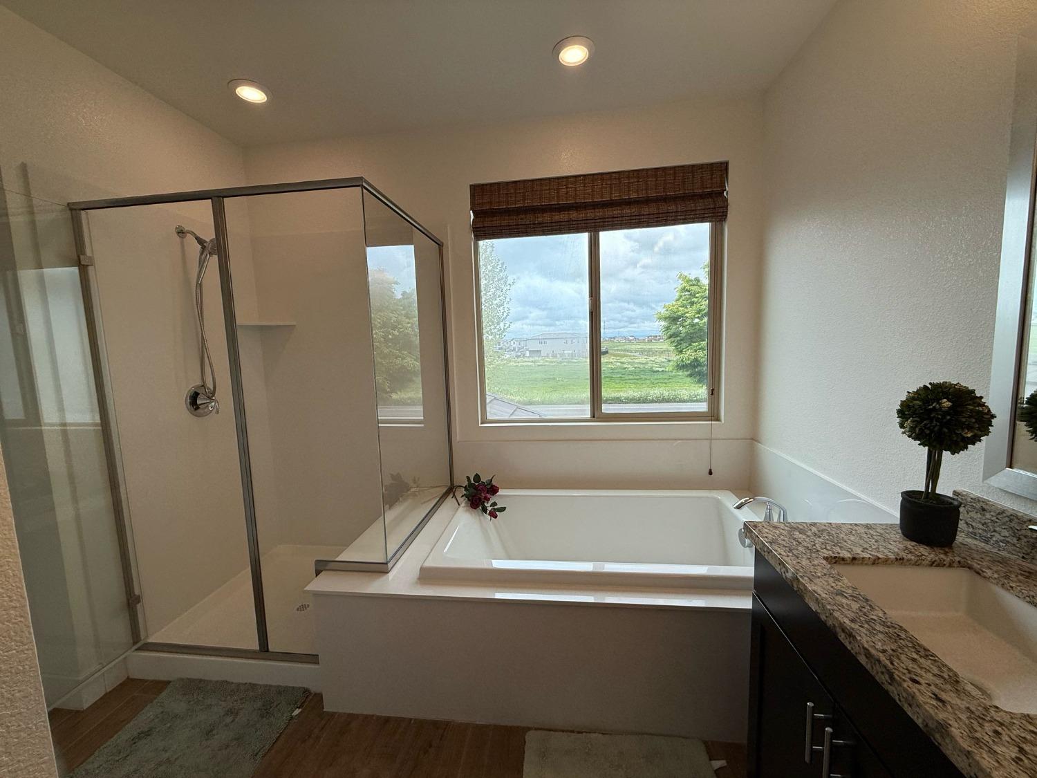 Rancho Cordova, California 95742, United States, 4 Bedrooms Bedrooms, ,3 BathroomsBathrooms,Residential,Active,117396