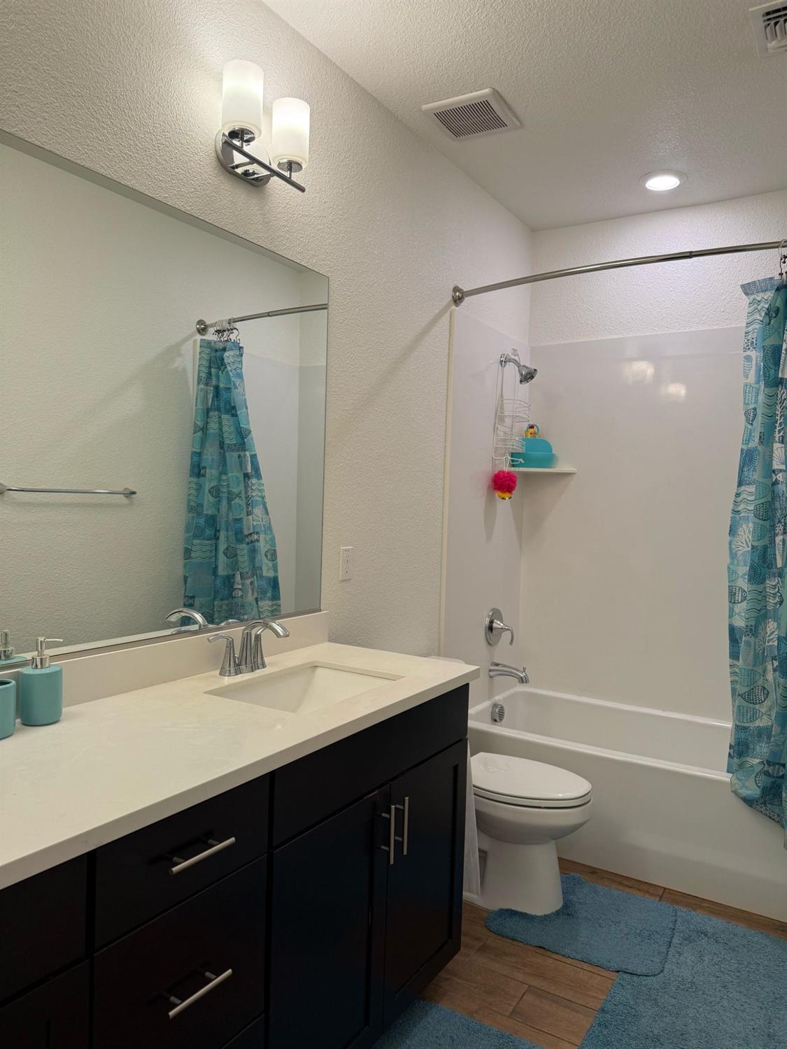 Rancho Cordova, California 95742, United States, 4 Bedrooms Bedrooms, ,3 BathroomsBathrooms,Residential,Active,117396