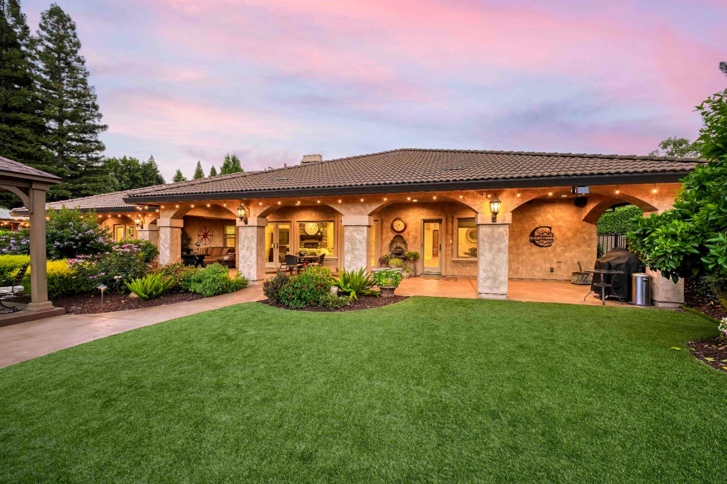 8314 Sturm Lane