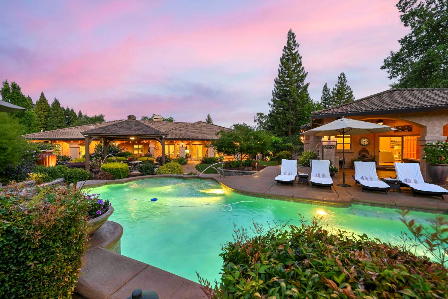 8314 Sturm Lane