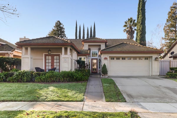 3404 GRIMSHAW WAY, ELK GROVE, CA 95758 - Image 47ff6f82ce86d70c19e28a925fea9196/164546975