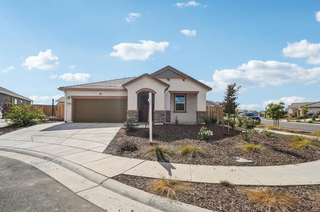 Photo of 1958 Cannon Court, Olivehurst, CA 95961 (MLS # 225127876)