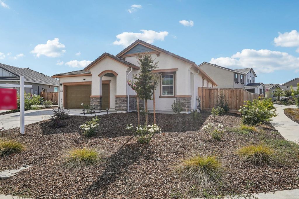 Photo of 1958 Cannon Court, Olivehurst, CA 95961 (MLS # 225127876)