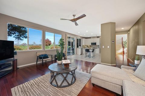 1936 Wesley Drive Folsom CA 95630