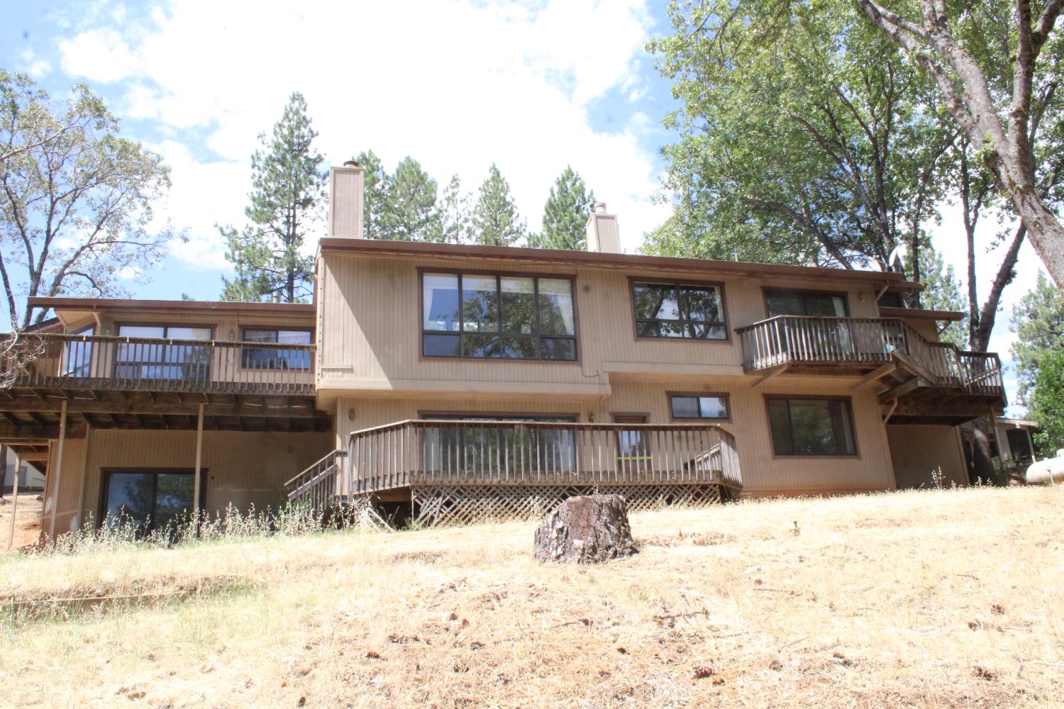 16147 Tina Court