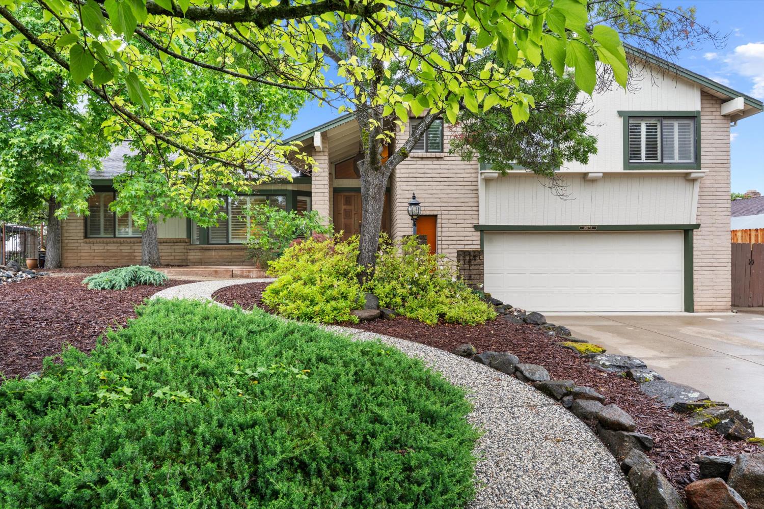 2572 Sterling Drive