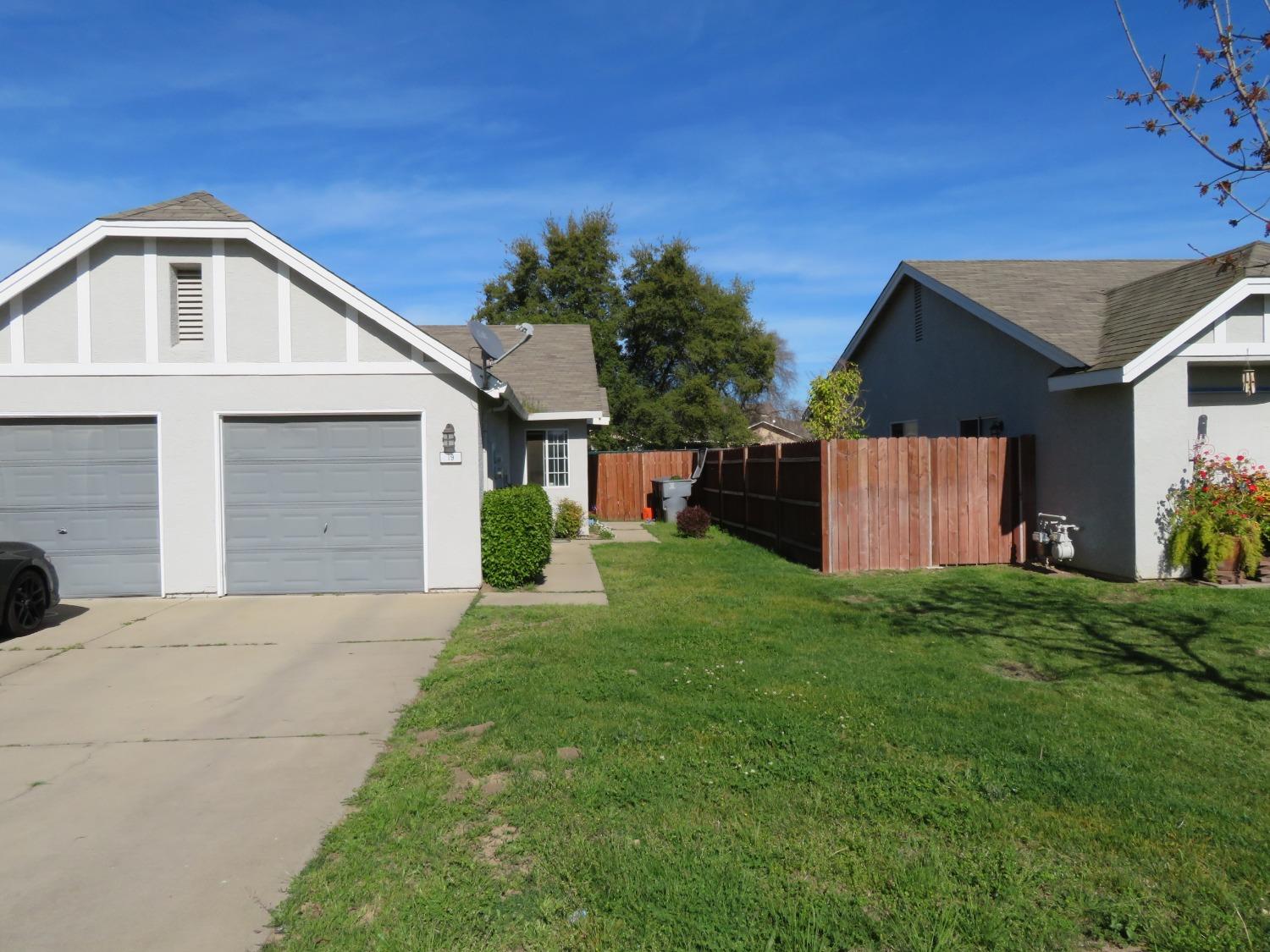 19 N Lee Avenue