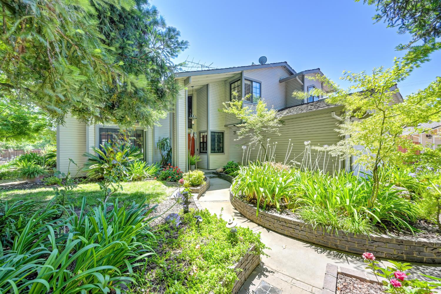 8530 Oak Harbour Court