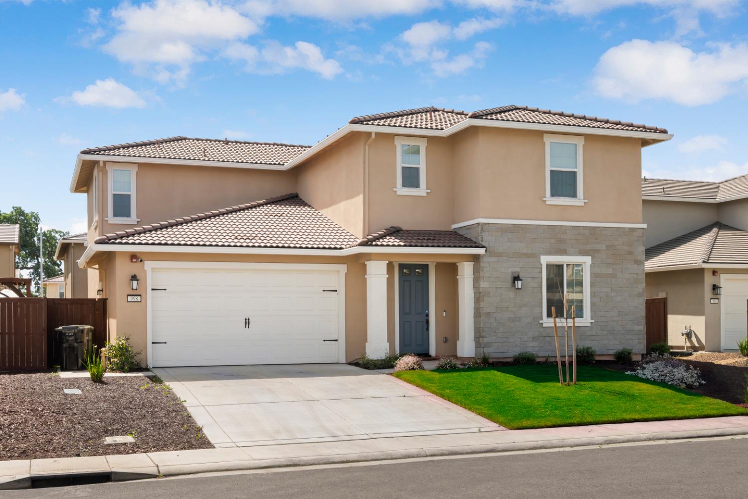 998 Fullerton Ranch Road