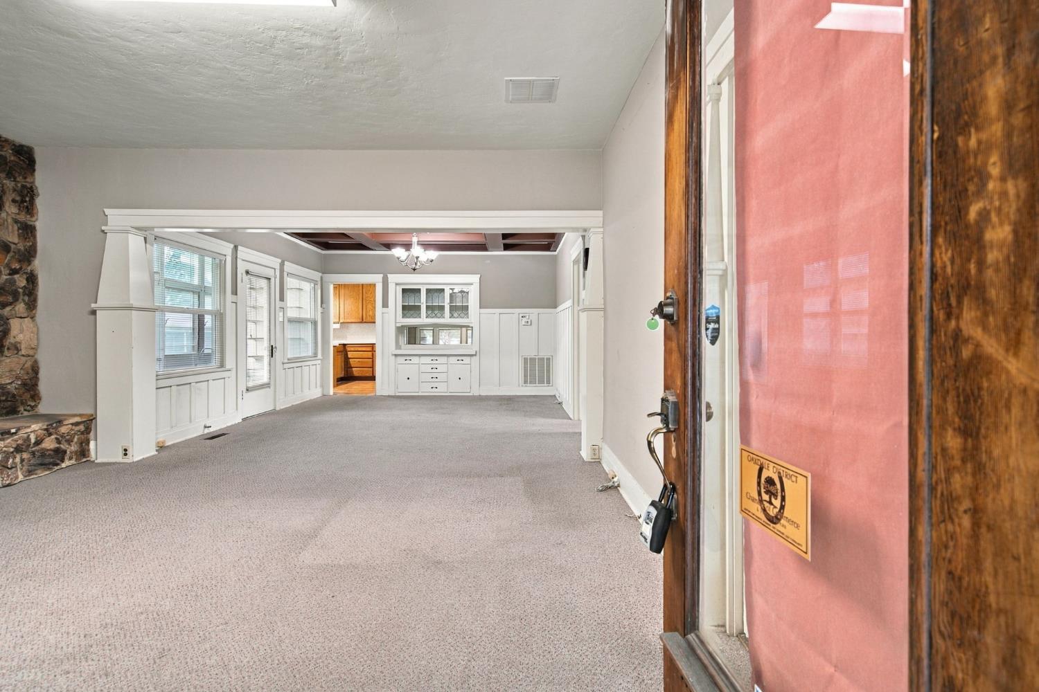 136 S 1st. Avenue