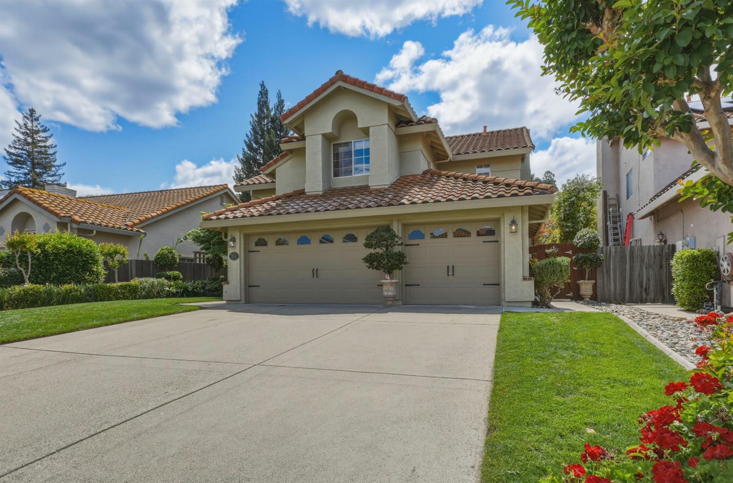 2936 Avon Road