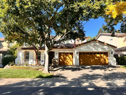 2211 Minden Way Sacramento CA 95835