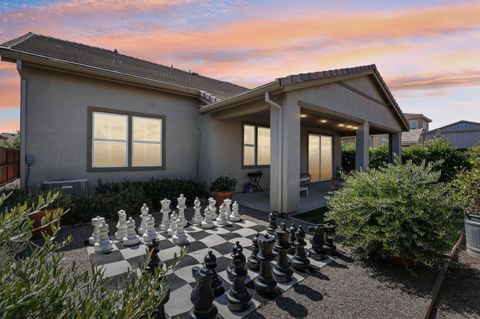 2271 Tennis Lane Tracy CA 95377