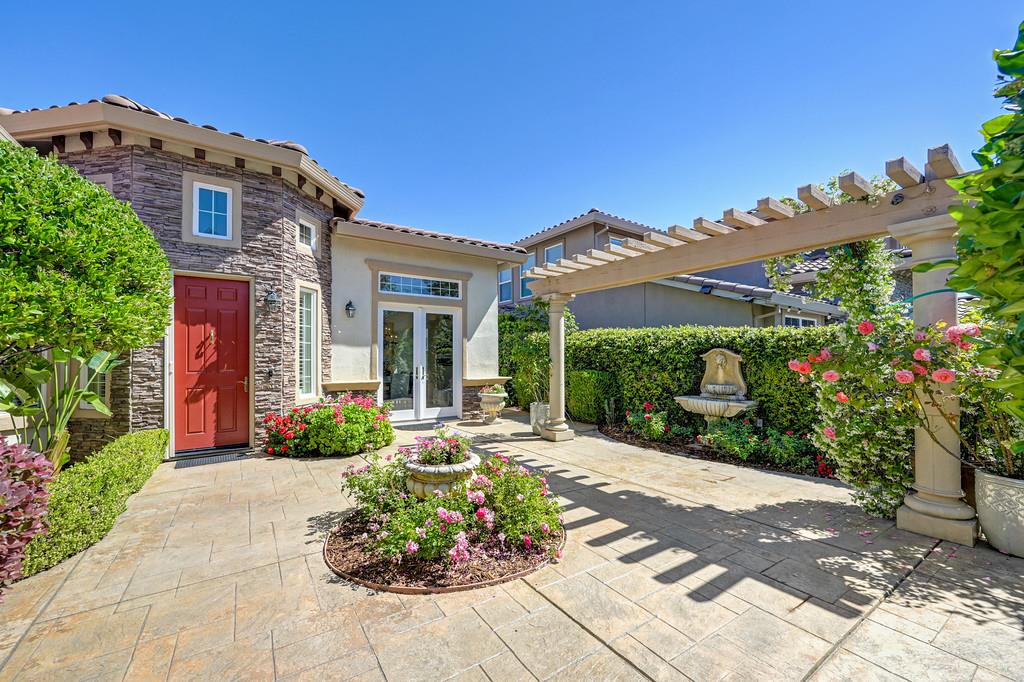 4019 Royal Troon Drive