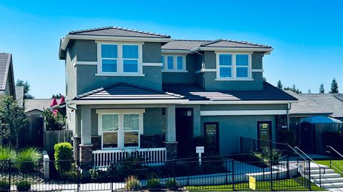 1030 Meadowlands Drive Oakdale CA 95361