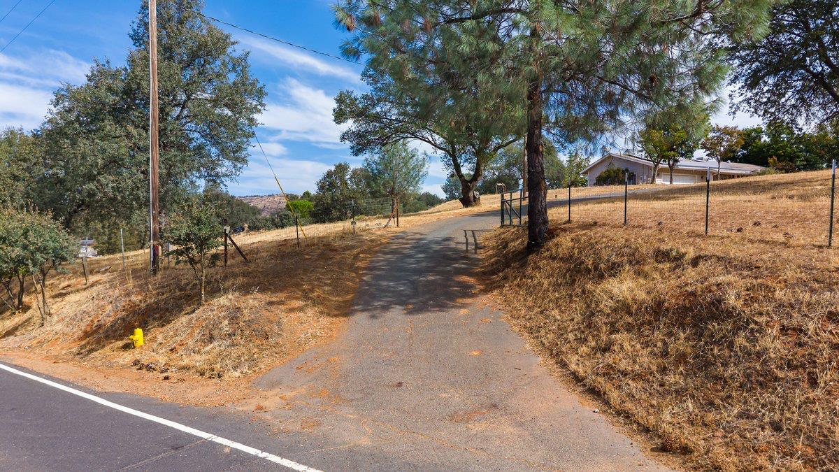 2422 Cheyenne Road