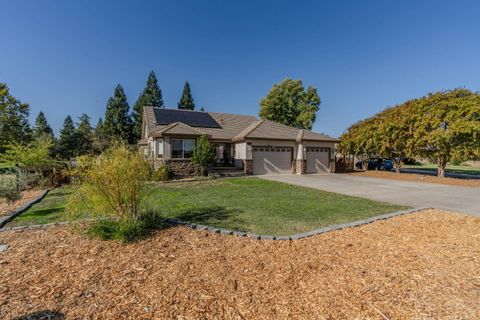 880 Saint Andrews Drive, Valley Springs, CA 95252 - MLS#: 225022929