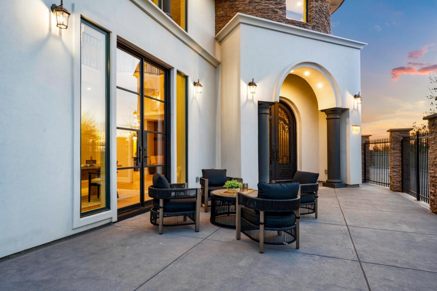 3000 Corsica Drive