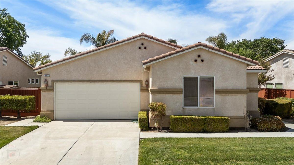 Los Banos, California 93635, United States, 3 Bedrooms Bedrooms, ,2 BathroomsBathrooms,Residential,Pending,107424