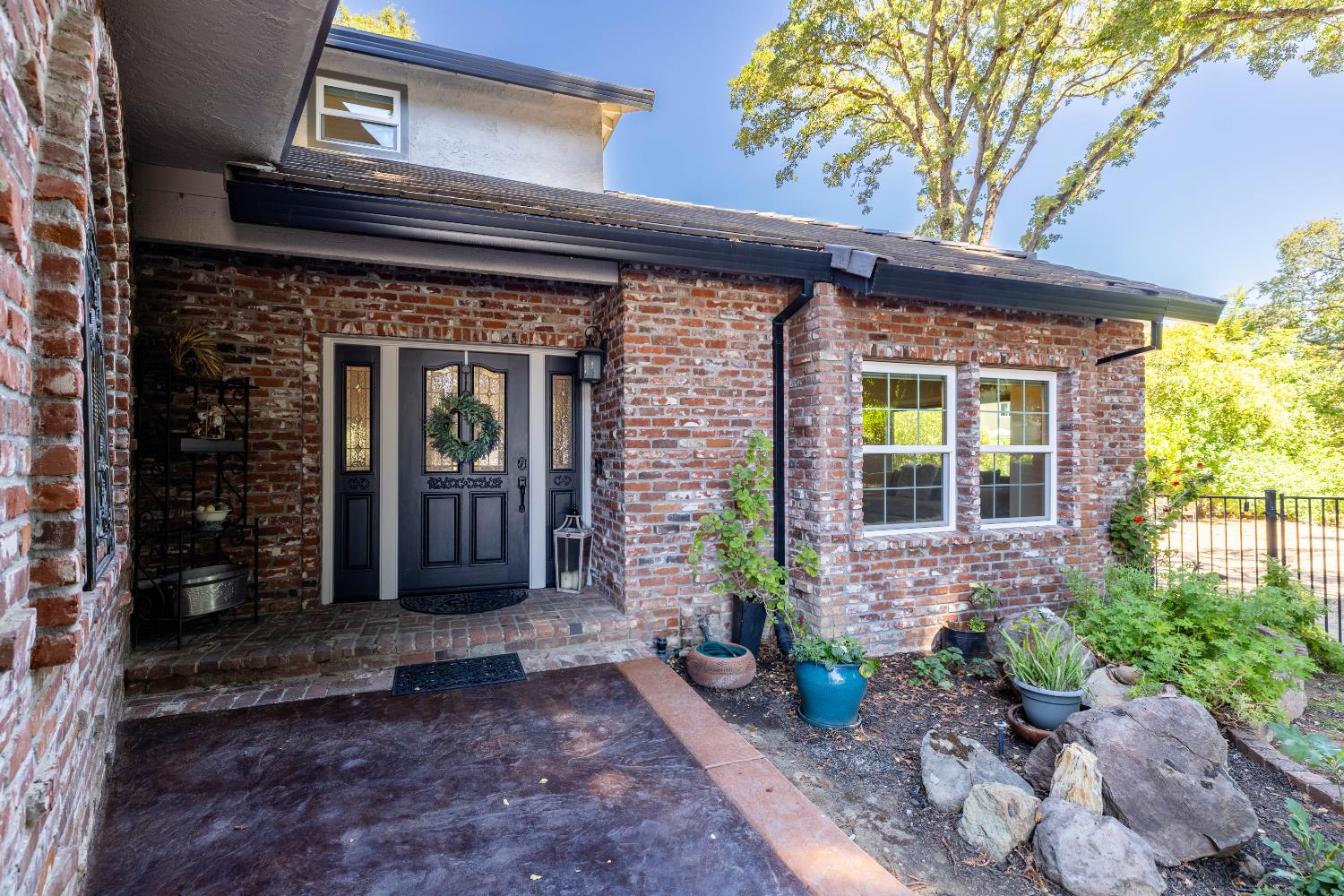 5312 Tall Oak Lane