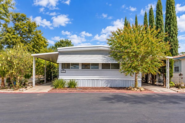 4121 CHESAPEAKE LN, NORTH HIGHLANDS, CA 95660 - Image 490585d7be8798db94db7d9727014869/229104359