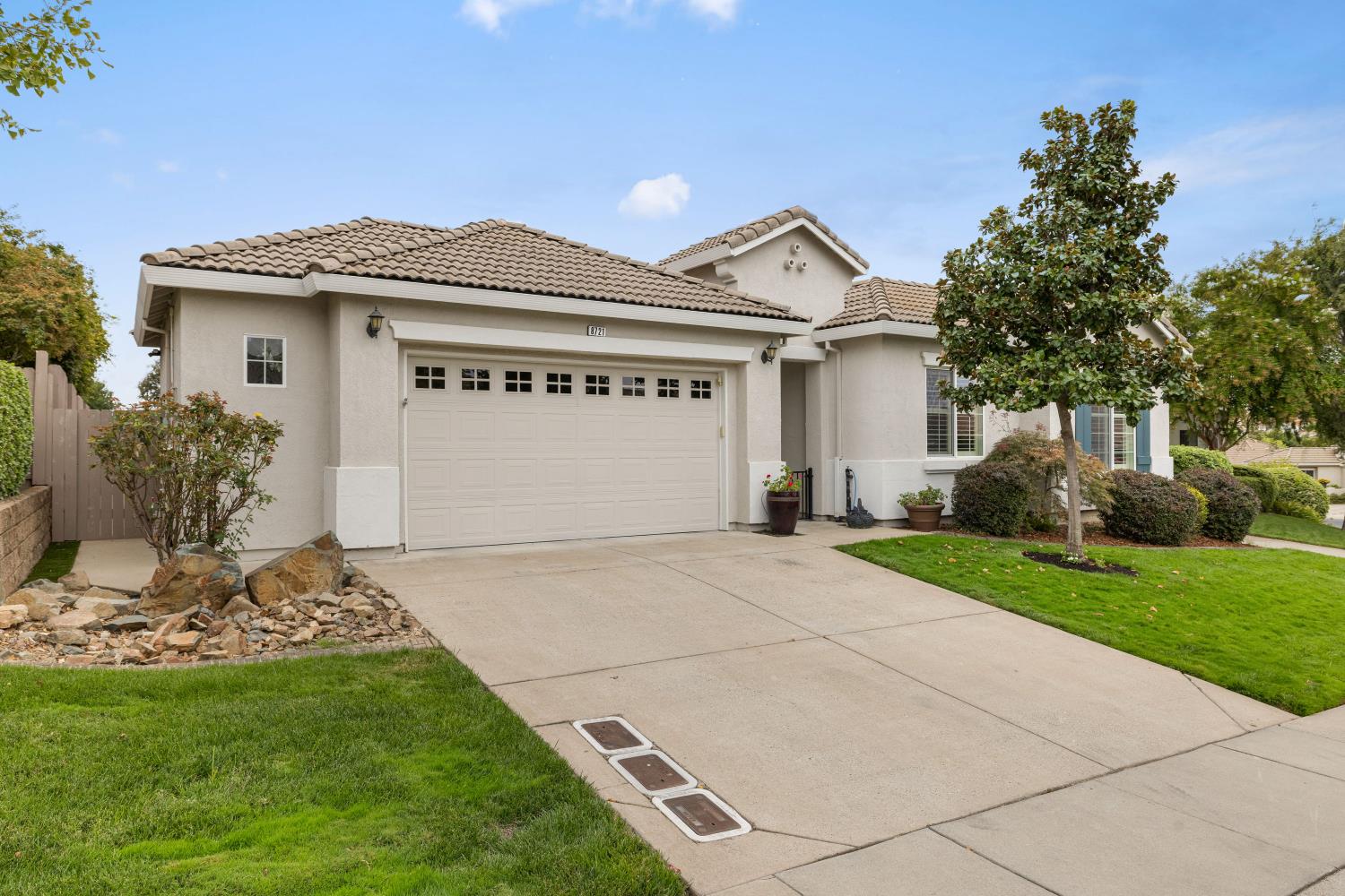 8721 Snow Fall Way