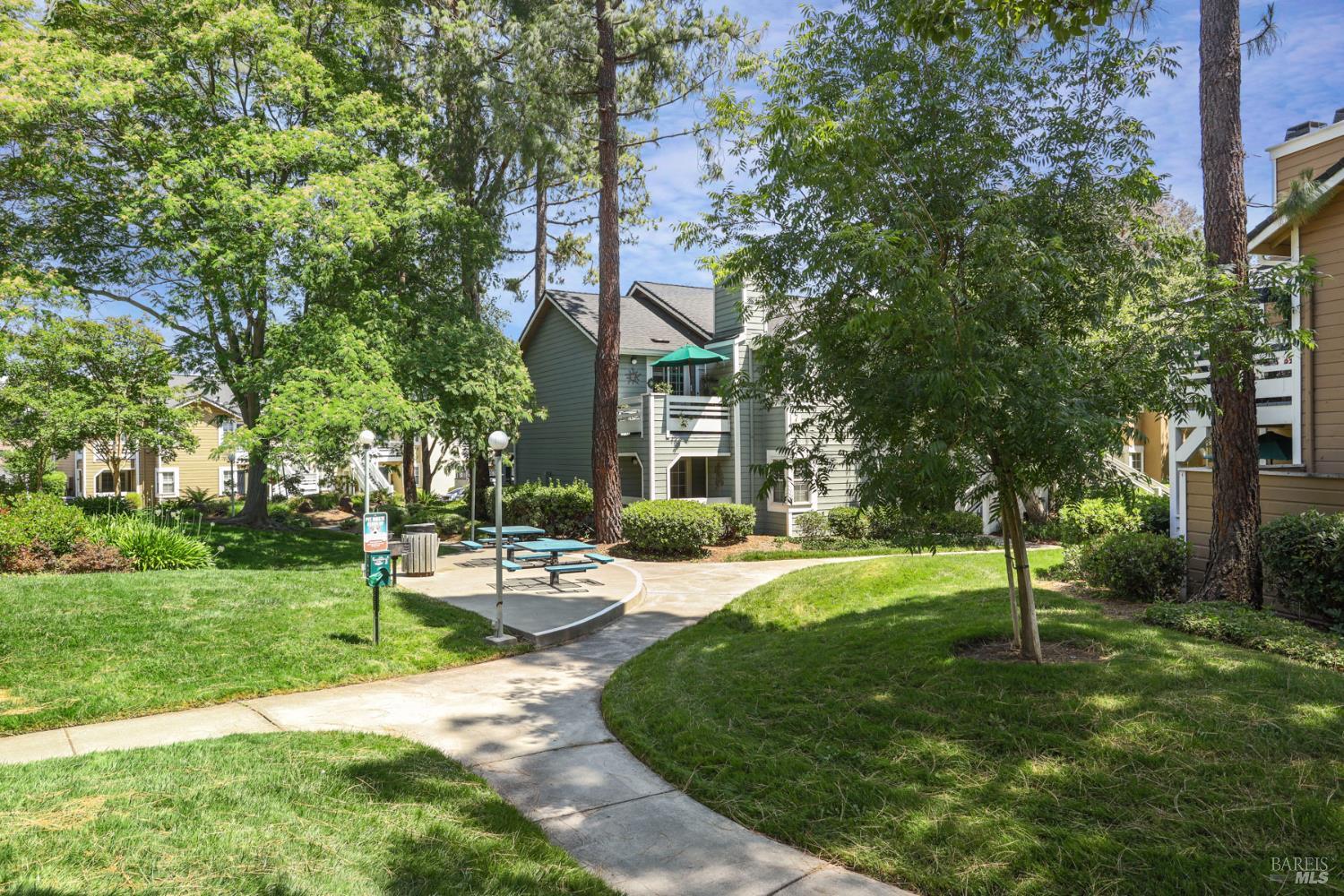 2915 N Texas Street 129