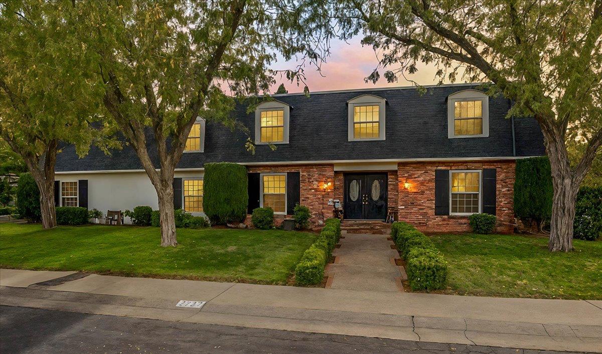 2727 Lacy Lane
