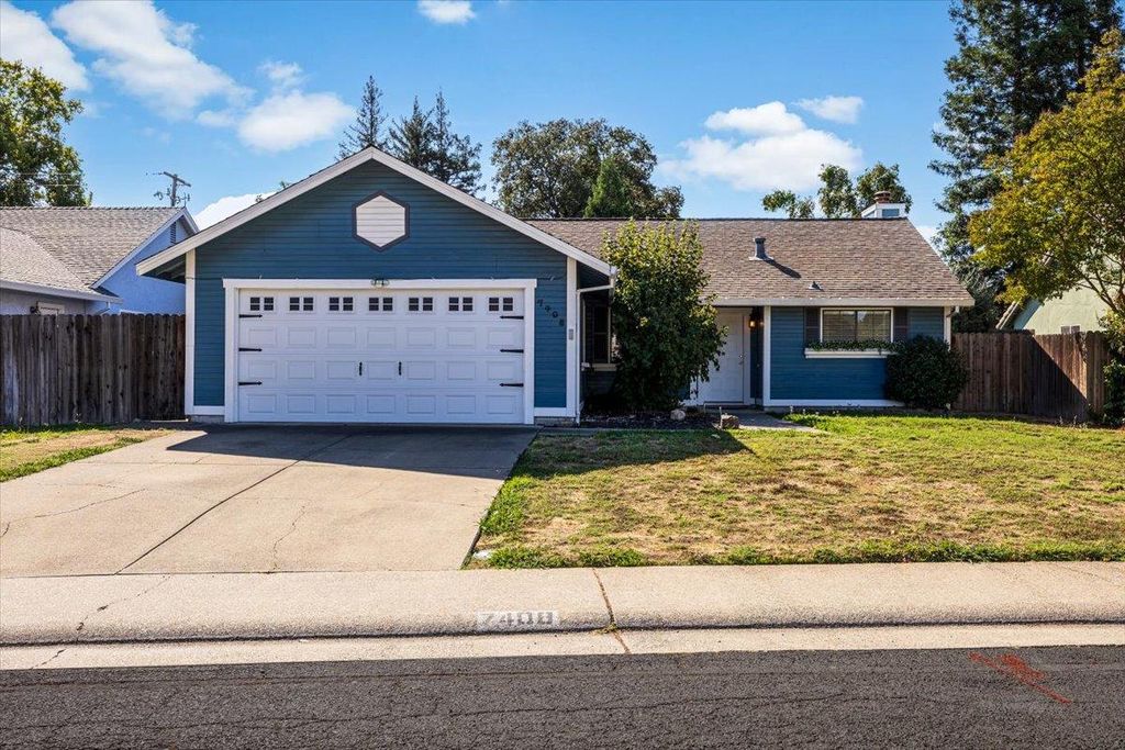 Photo of 7408 Santa Susana Way, Fair Oaks, CA 95628 (MLS # 225131045)