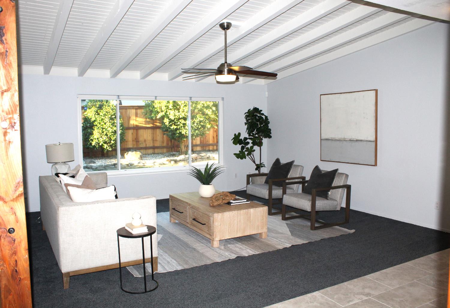 5029 Vista Del Oro Way