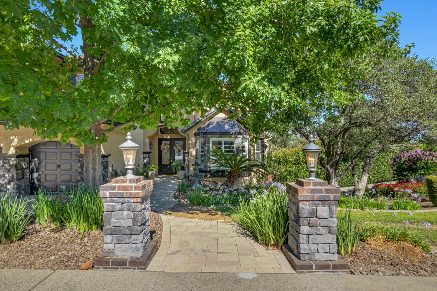 200 American River Canyon Drive